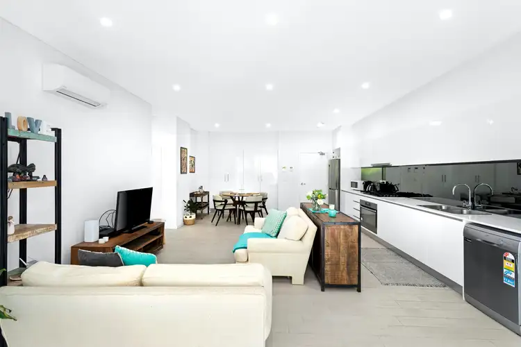 Fifth view of Homely apartment listing, 2/5 Cullen Avenue, Jordan Springs NSW 2747