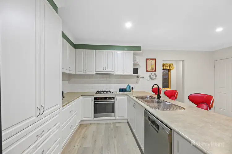 Sixth view of Homely unit listing, 5/13 Wood Street, Drouin VIC 3818