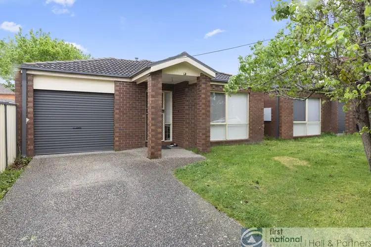 8A McFarlane Crescent, Dandenong VIC 3175