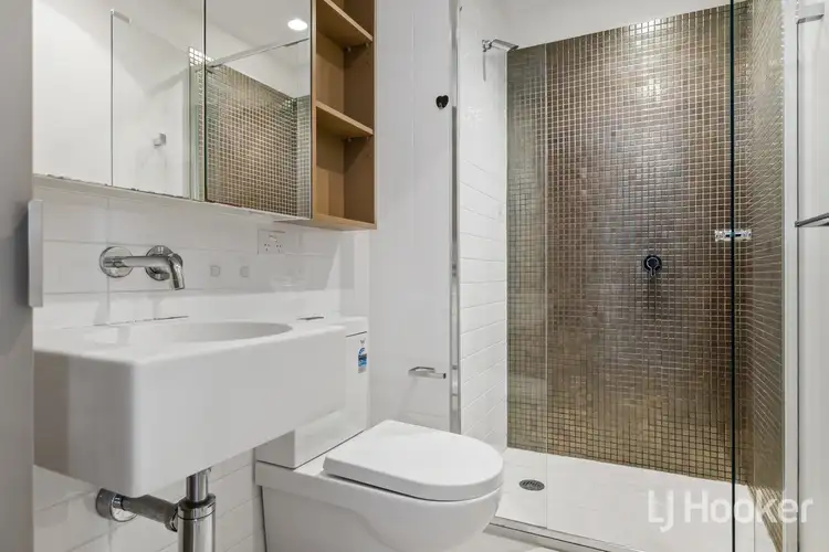 Sixth view of Homely apartment listing, 2514/33 MacKenzie Street, Melbourne VIC 3000