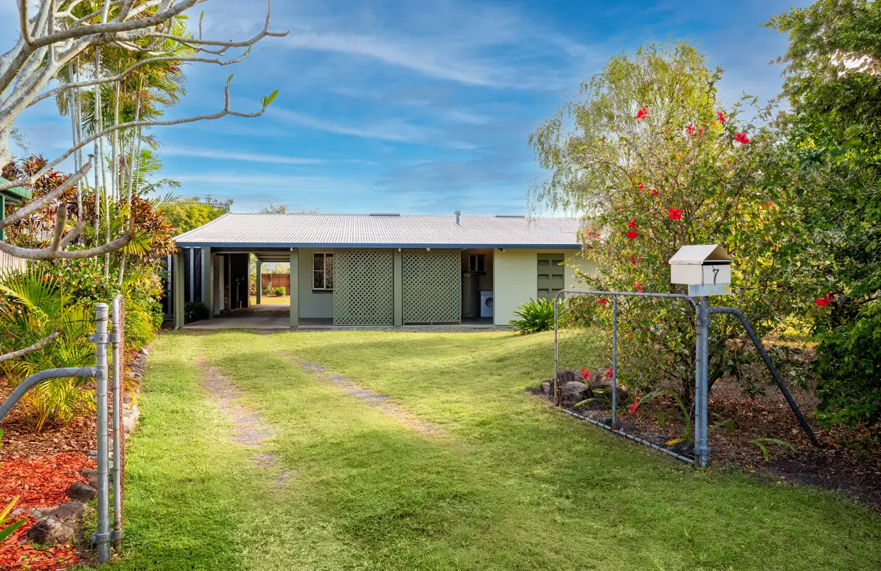 Main view of Homely house listing, 7 Banksia Close, Holloways Beach QLD 4878