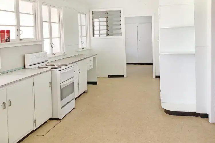 Seventh view of Homely house listing, 102 Crane Street, Longreach QLD 4730