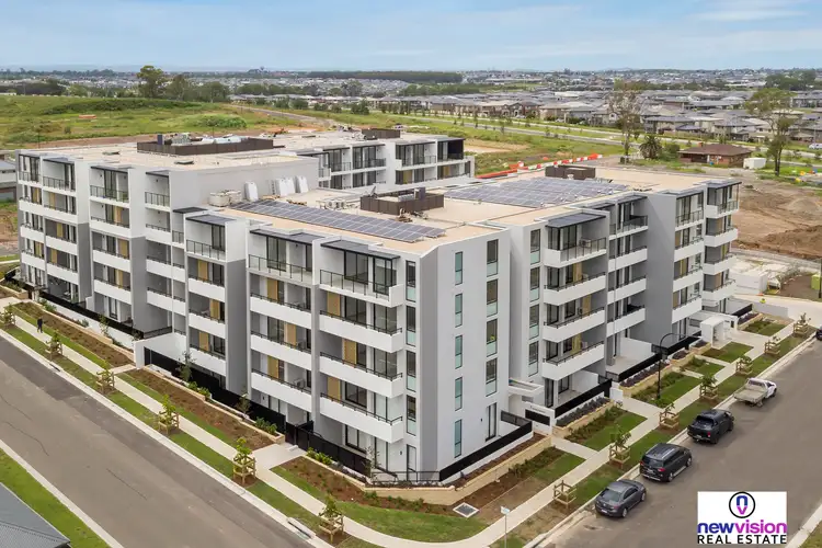 G14/1 Josue Crescent
