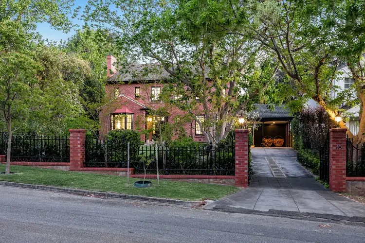 10 Balfour Road, Springfield SA 5062