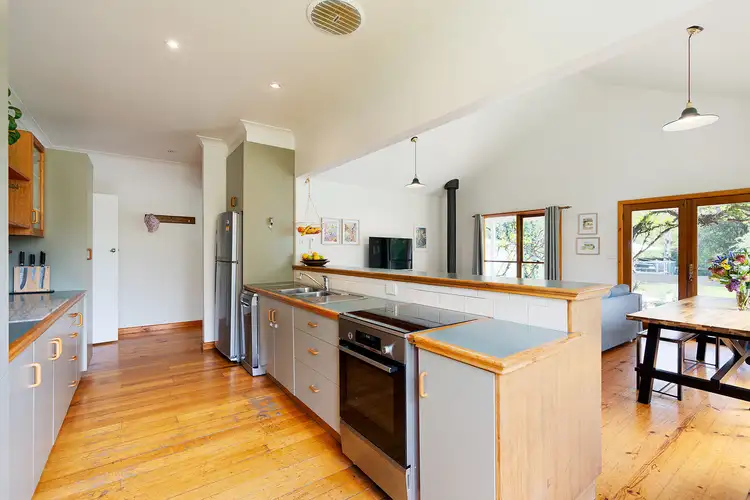Fifth view of Homely house listing, 2 Midland Highway, Castlemaine VIC 3450