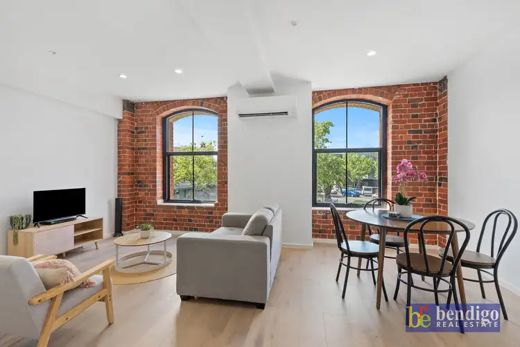 Second view of Homely house listing, 4/2-4 Queen Street, Bendigo VIC 3550
