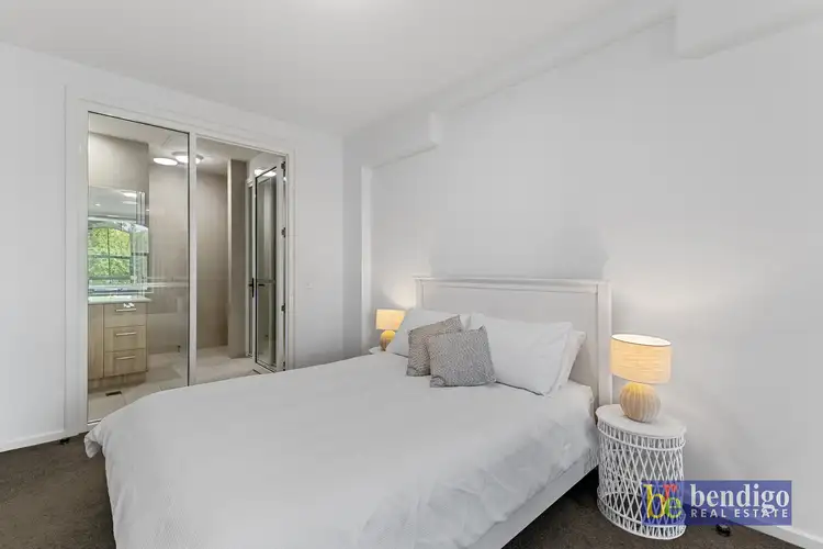 Fifth view of Homely house listing, 4/2-4 Queen Street, Bendigo VIC 3550
