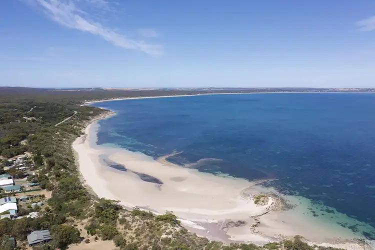 20 Beach Crescent, Baudin Beach SA 5222