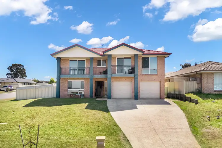 8 Kelly Circle, Rutherford NSW 2320