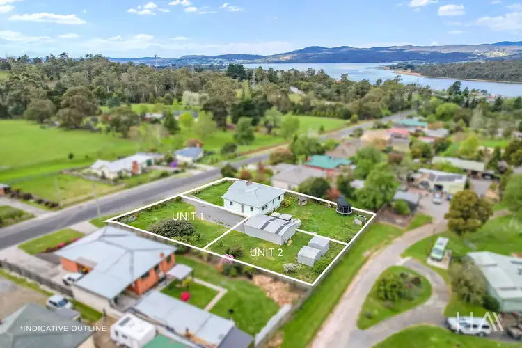 14 Gravelly Beach Road, Blackwall TAS 7275