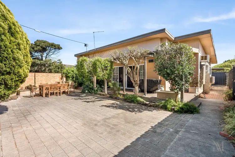 1/29 Golden Avenue, Chelsea VIC 3196