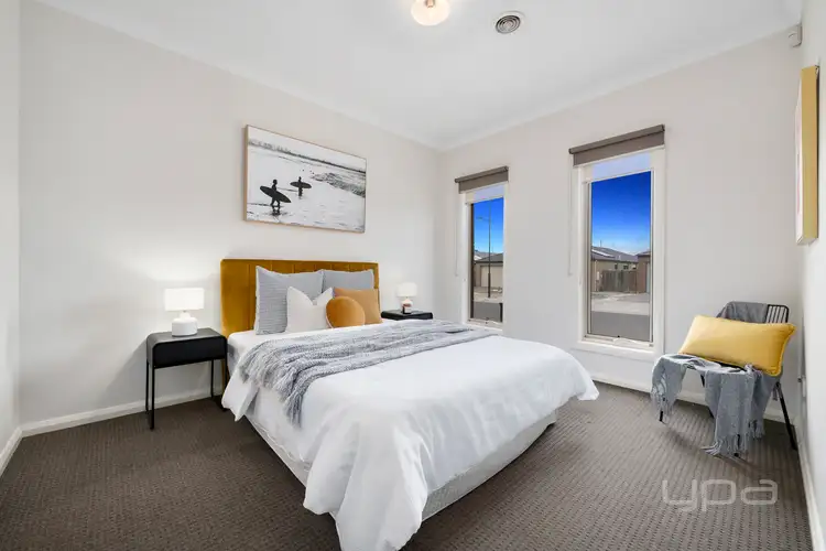 Third view of Homely house listing, 2/7 Burswood Circuit, Harkness VIC 3337