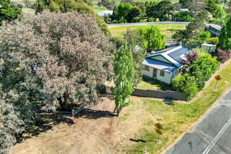 3 Grovenor Street, Gunning NSW 2581