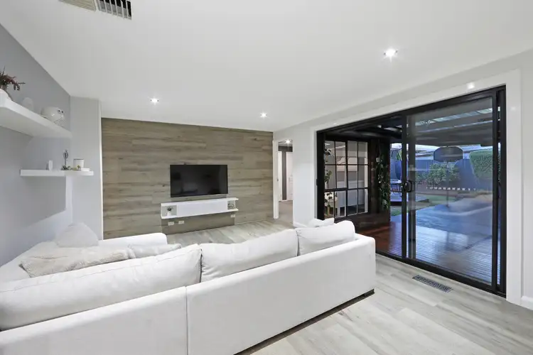 Second view of Homely house listing, 4 Louise Court, Lysterfield VIC 3156