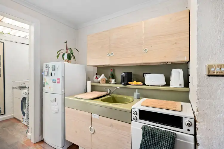 Fifth view of Homely unit listing, 4/5 The Avenue, Mccrae VIC 3938