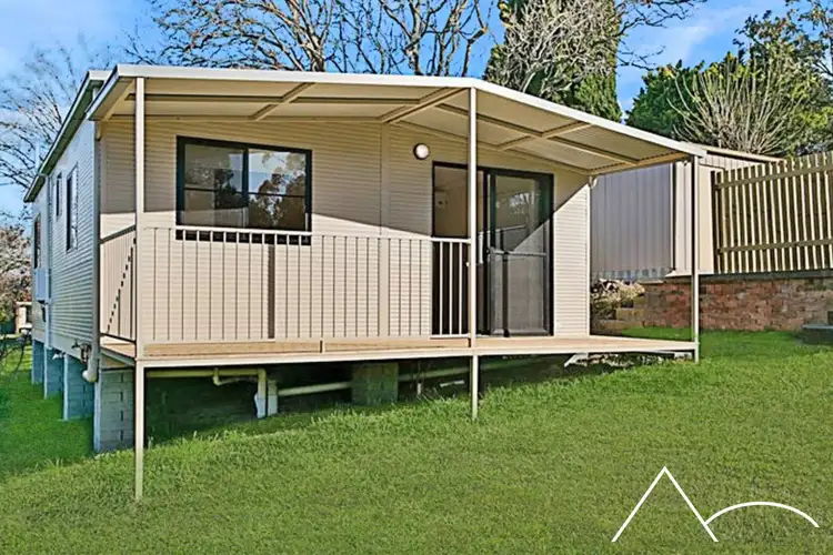 24A Lumsdaine Street