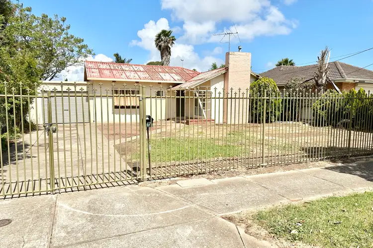 17 Eighth Avenue, Woodville Gardens SA 5012