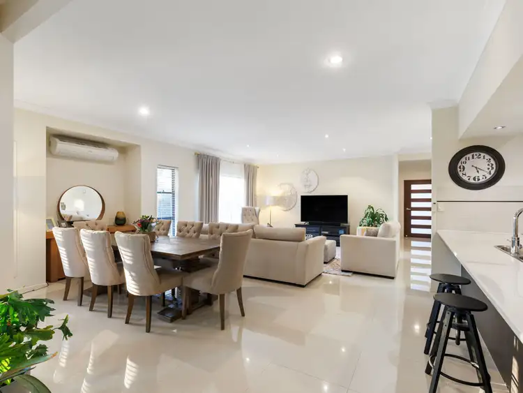Fifth view of Homely house listing, 1 William Close, Doolandella QLD 4077