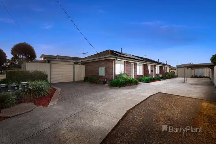 1,2 & 3/144 Power Street, St Albans VIC 3021