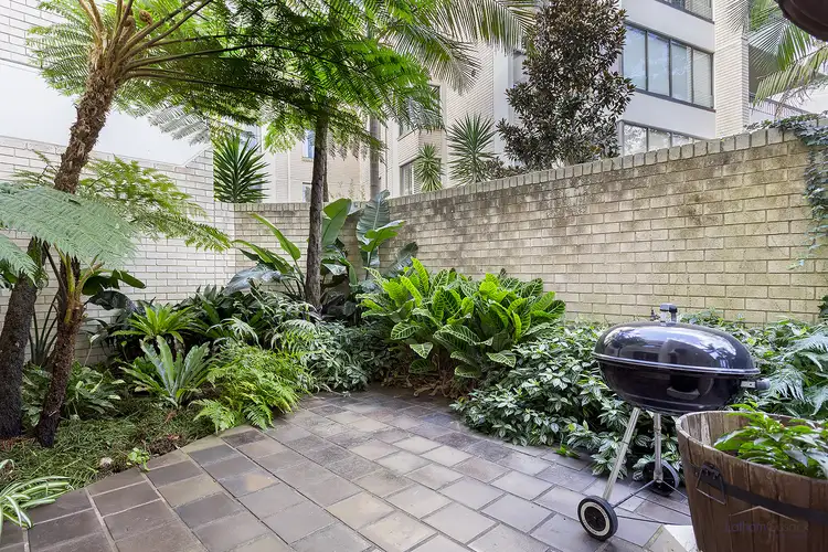 Fourth view of Homely apartment listing, 25/1-7 Hampden Avenue, Cremorne NSW 2090