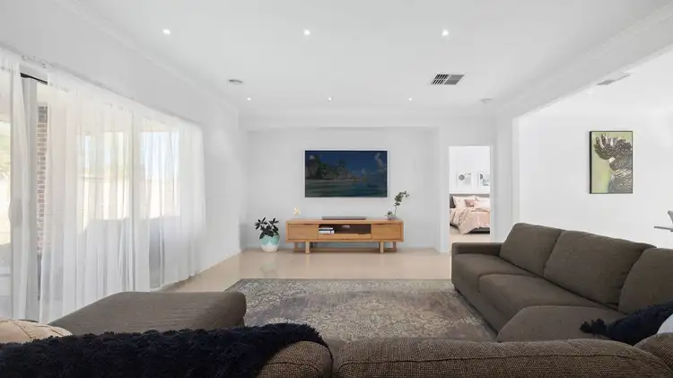 Fifth view of Homely house listing, 6 Gingella Court, Ballan VIC 3342