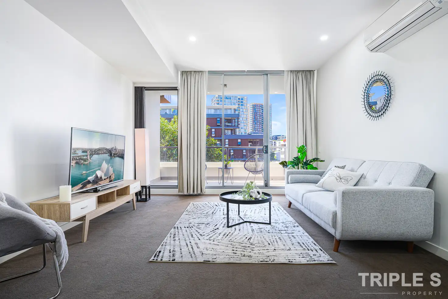 Main view of Homely apartment listing, 13/6 Archibald Avenue, Waterloo NSW 2017