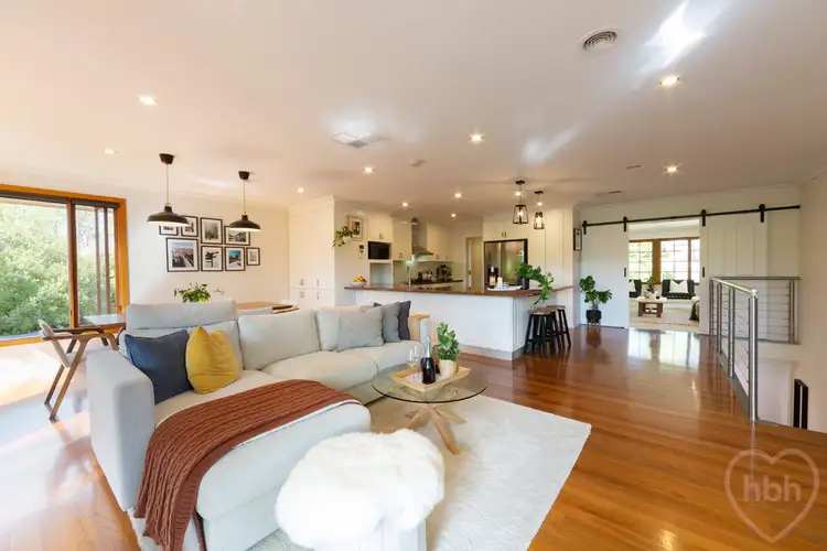 8 Maurice Place, Garran ACT 2605