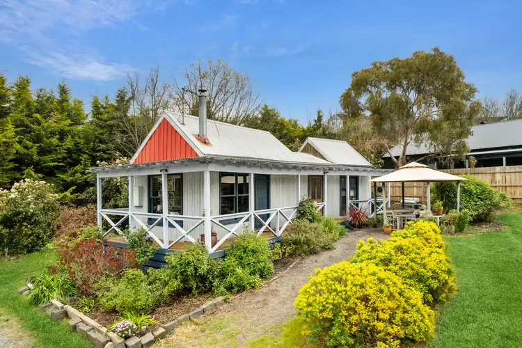 84 Fraser Street, Clunes VIC 3370