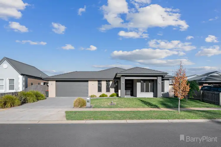 56 Pepper Crescent, Drouin VIC 3818