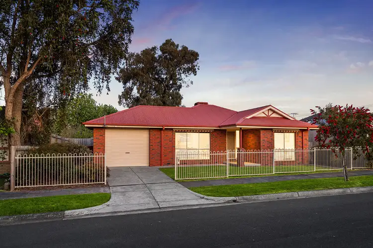 4 Tinaroo Grove, Lilydale VIC 3140