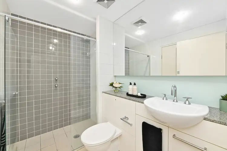 Fifth view of Homely unit listing, 216/4 Brodie Spark Drive, Wolli Creek NSW 2205
