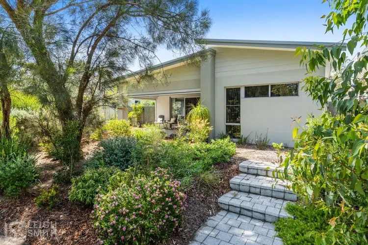 23 Whimbrel Crescent, Coodanup WA 6210