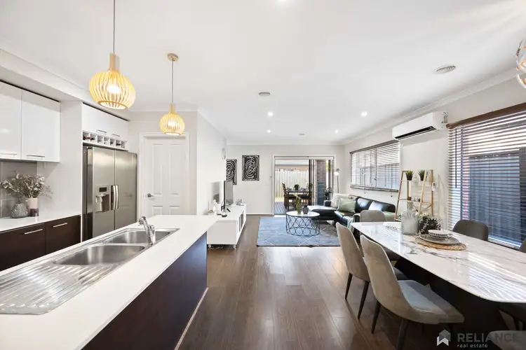 Fifth view of Homely house listing, 15 Adrian Circuit, Tarneit VIC 3029