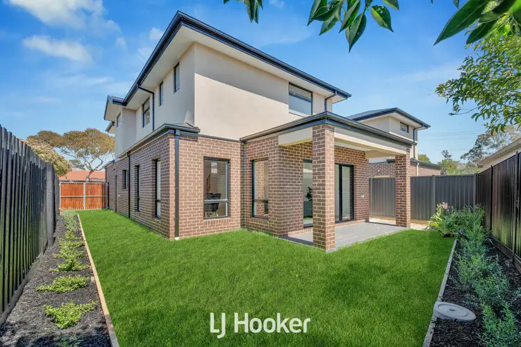 1 Garnet Court