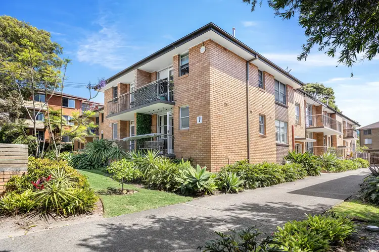 Third view of Homely apartment listing, 6/5 Wheeler Parade, Dee Why NSW 2099