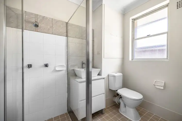 Sixth view of Homely apartment listing, 6/5 Wheeler Parade, Dee Why NSW 2099