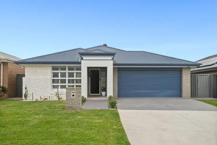 21 Bartlett Crescent, Calderwood NSW 2527