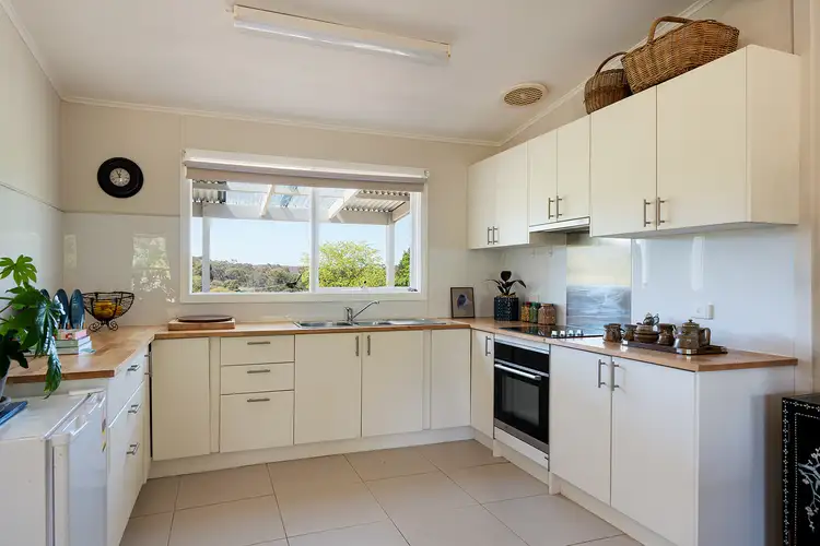 Sixth view of Homely house listing, 2 Nelson Street, Maldon VIC 3463