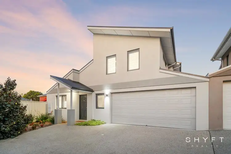 4/12 Laurence Road, Innaloo WA 6018
