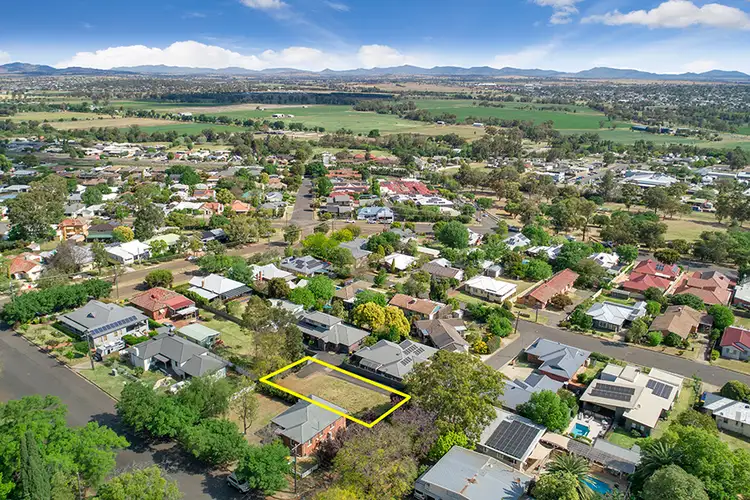 3/1a Lae Avenue, Tamworth NSW 2340
