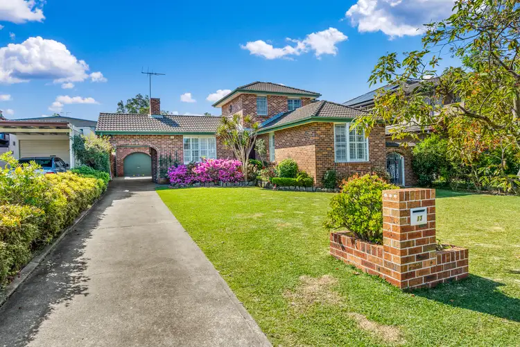 13 Woodward Street, Ermington NSW 2115