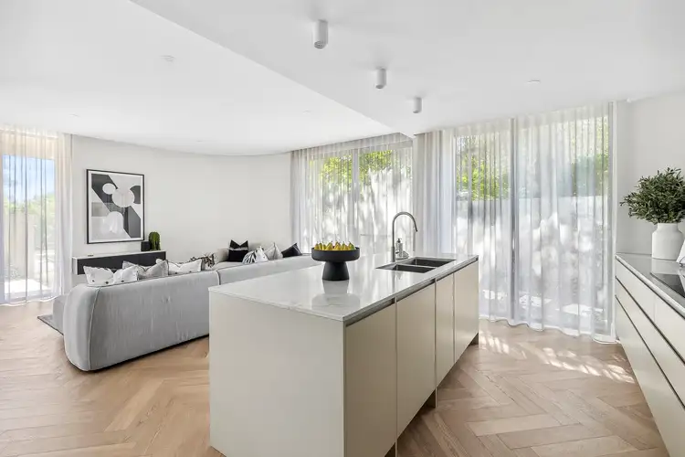 Sixth view of Homely house listing, 1 Cygnet Crescent, Red Hill ACT 2603