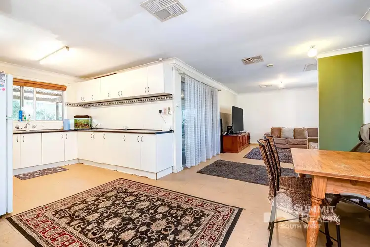 Fifth view of Homely house listing, 8 Clewlow Court, Withers WA 6230