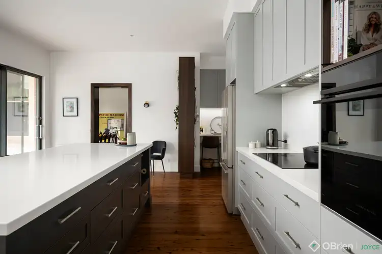 Sixth view of Homely house listing, 8 Taylor Street, Wangaratta VIC 3677