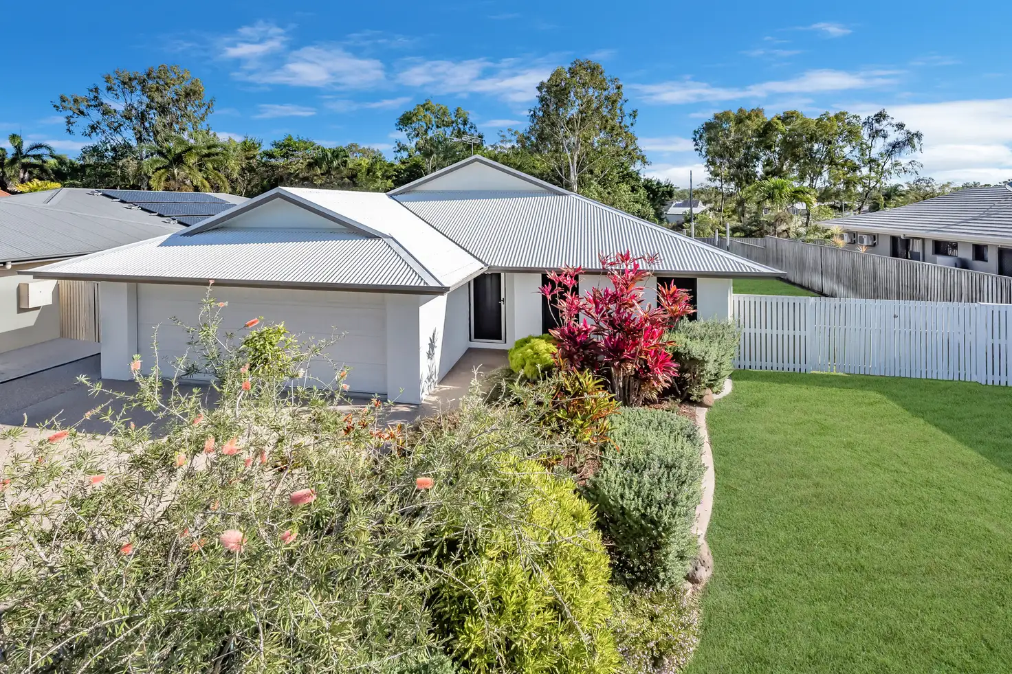 Main view of Homely house listing, 4 Hook Place, Bushland Beach QLD 4818