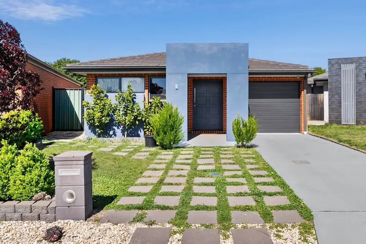 7 Stang Place, Macgregor ACT 2615