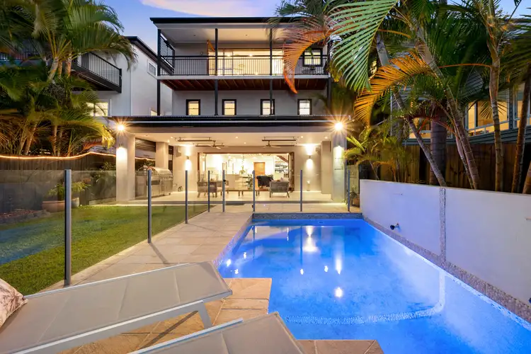 30 Donald Street, Camp Hill QLD 4152
