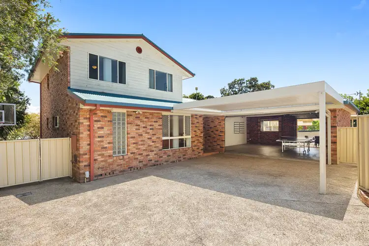 8A Wallace Street
