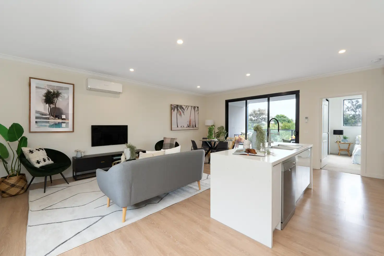 Main view of Homely unit listing, 3/627-629 Stud Road, Scoresby VIC 3179