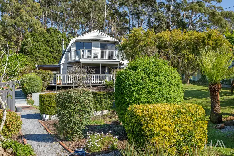 9 Ross Lane, Beauty Point TAS 7270